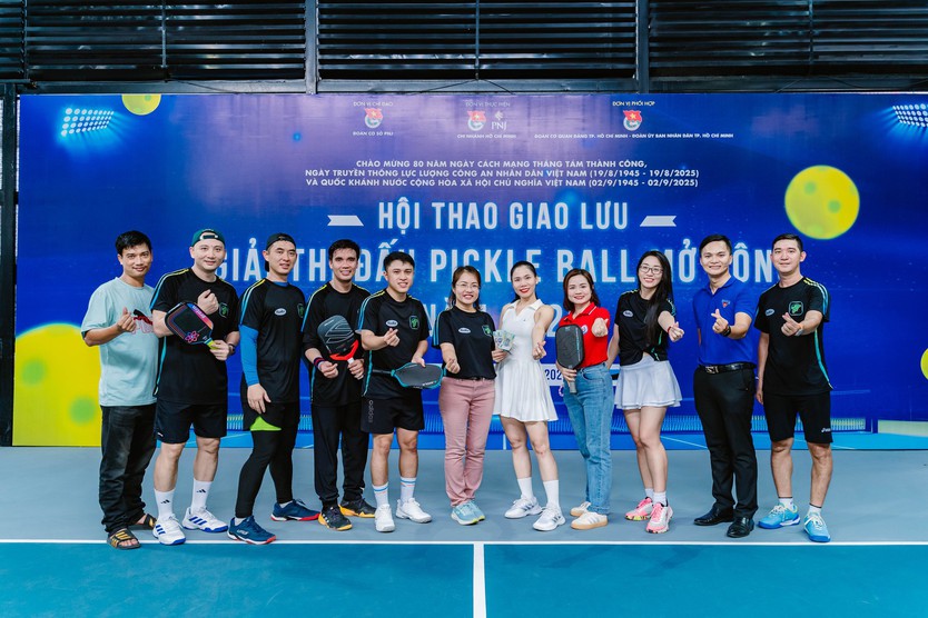 Sôi nổi Giải Pickleball cán bộ đoàn viên TP.HCM- Ảnh 1.