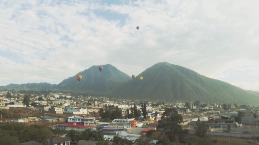 Ecuador: Lễ hội khinh khí cầu tại thủ đô Quito- Ảnh 1.