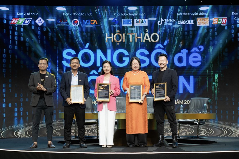 SÓNG SỐ để SỐNG CÒN: Phải thay đổi tư duy để thích nghi, tồn tại rồi bứt phá- Ảnh 6.