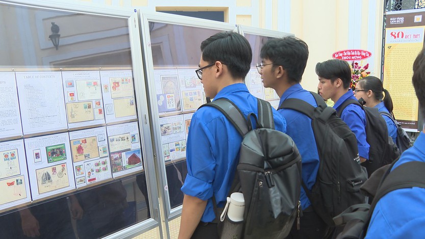 Việt Nam qua lăng kính tem bưu chính quốc tế- Ảnh 4.