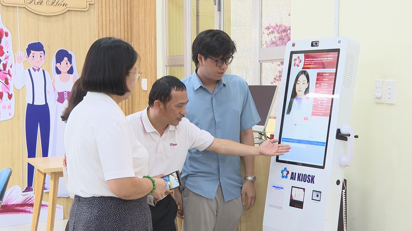 Lan tỏa phong trào bình dân học vụ số từ cơ sở: Nhiều mô hình thiết thực và gần gũi - Ảnh 6.