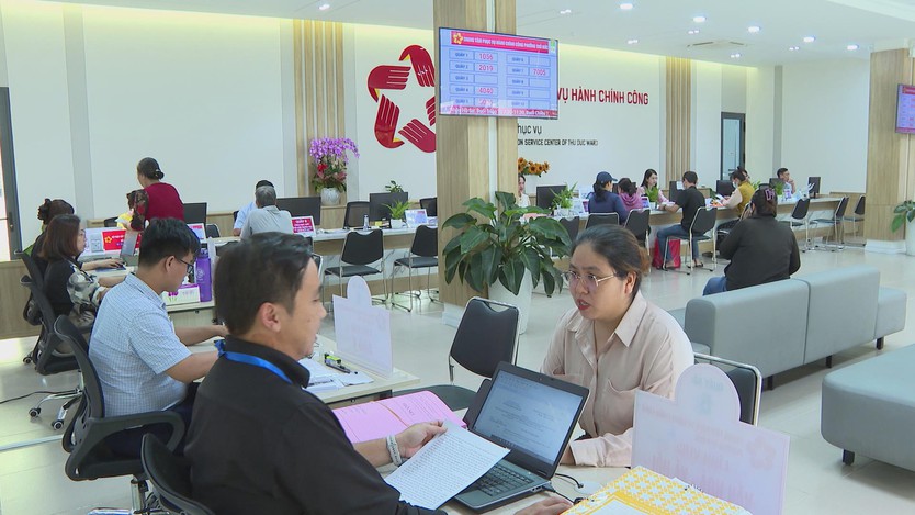 Tiếp nhận thủ tục phi địa giới hành chính, tạo tiện lợi cho người dân và doanh nghiệp- Ảnh 1.