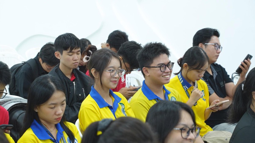 Diễn đàn Hướng nghiệp ngành Quảng cáo Sáng tạo Việt Nam 2025- Ảnh 3.