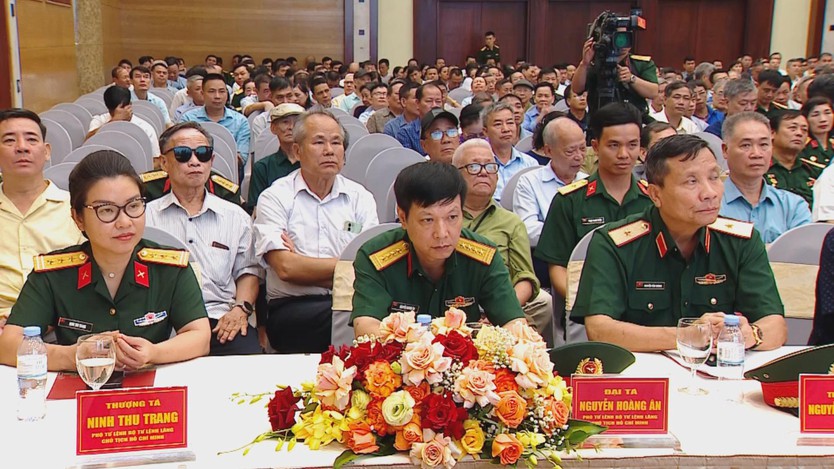 Bộ tư lệnh Lăng Chủ tịch Hồ Chí Minh gặp mặt kỷ năm 50 năm Ngày truyền thống - Ảnh 4.