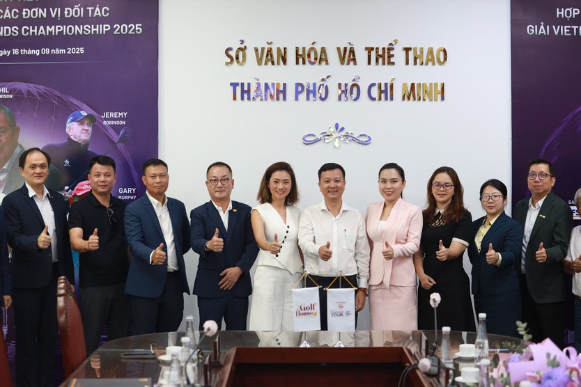 Lễ ký kết hợp tác giải golf Vietnam Legends Championship 2025 - Ảnh 3.