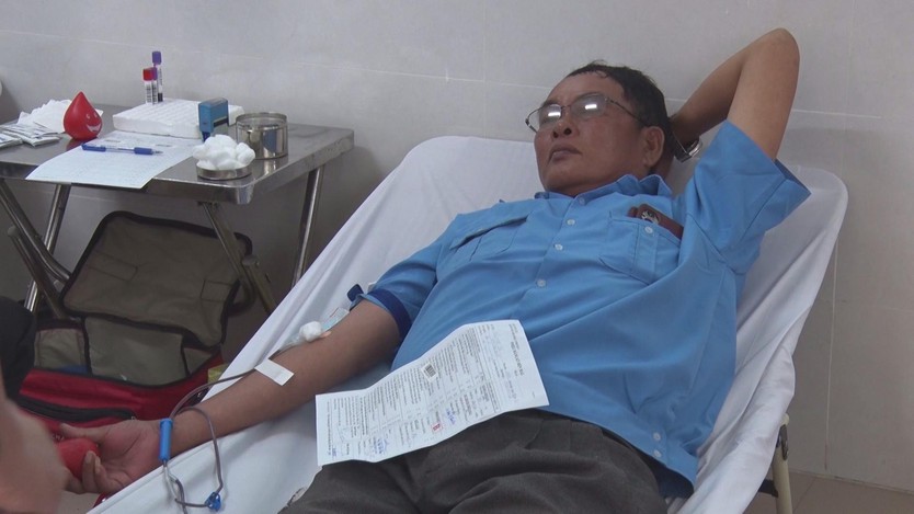 Lan tỏa nghĩa cử cao đẹp từ phong trào hiến máu tình nguyện - Ảnh 2.