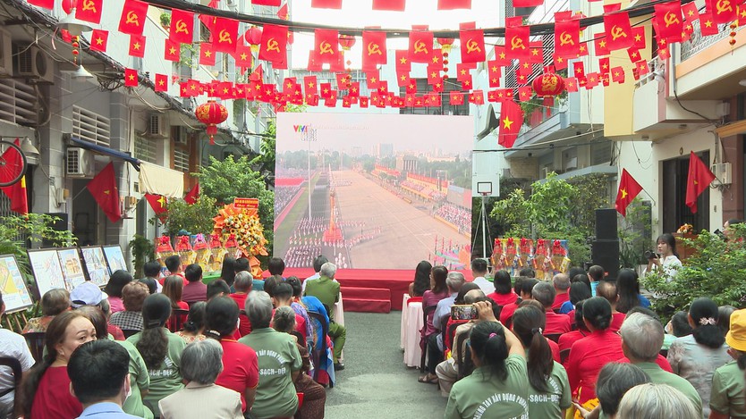 Ngày hội “Non sông – Dân tộc kết đoàn” lan tỏa tinh thần gắn bó cộng đồng tại TP.HCM- Ảnh 1.