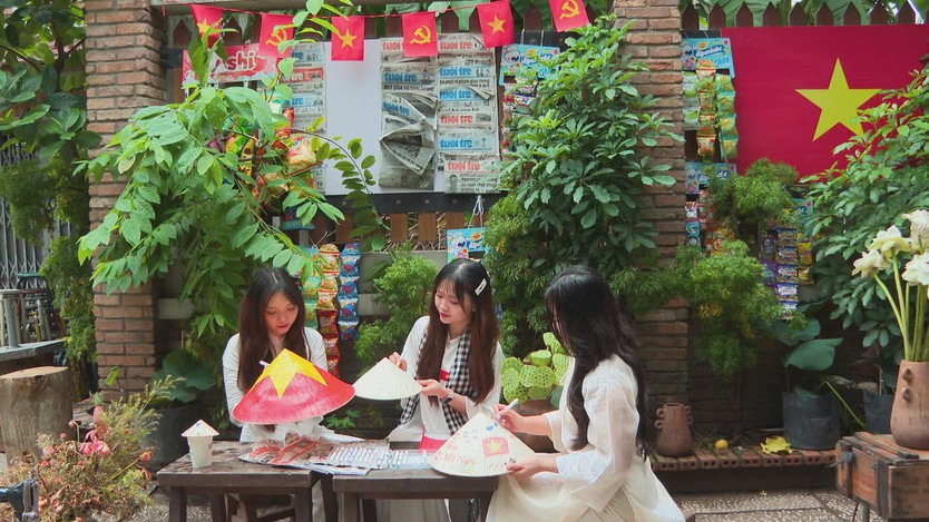 TP.HCM rực rỡ sắc cờ hoa, hòa chung không khí cùng cả nước đón Tết Độc lập- Ảnh 3.