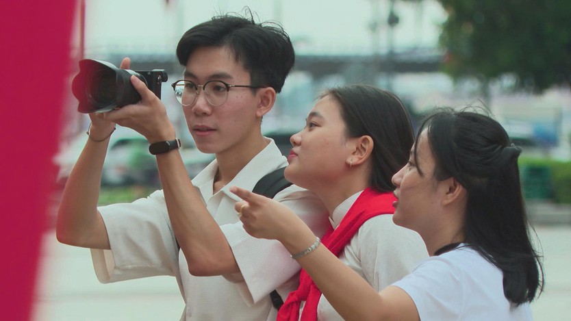 TP.HCM rực rỡ sắc cờ hoa, hòa chung không khí cùng cả nước đón Tết Độc lập- Ảnh 6.
