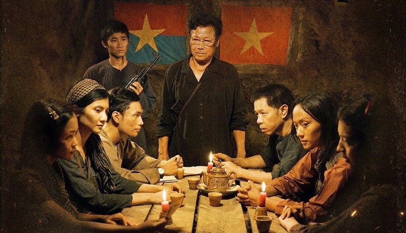 'Tử chiến trên không' bị quay lén, nhà sản xuất cảnh báo lập vi bằng - Ảnh 3.