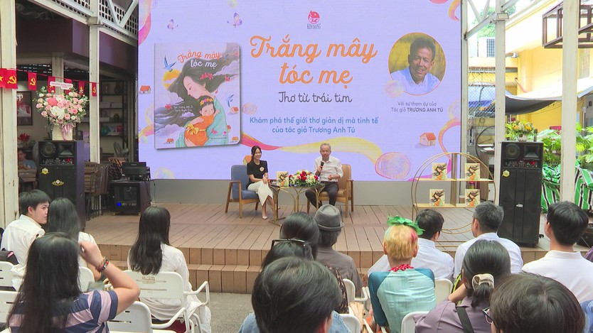SHCT: "Trắng mây tóc mẹ" - Tập thơ về tình mẹ và Tổ quốc - Ảnh 1.