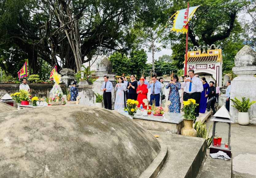 Trang trọng tổ chức Lễ giỗ lần thứ 193 Đức Thượng công Tả quân Lê Văn Duyệt- Ảnh 4.