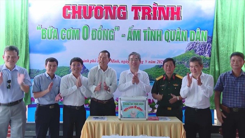 Ấm lòng người dân với chương trình “Bữa cơm 0 đồng” tại đặc khu Côn Đảo - Ảnh 1.
