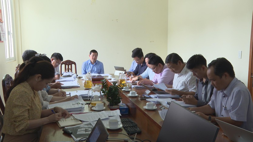 Gỡ vướng cấp sổ hồng tại TP.HCM: Cư dân được đảm bảo quyền lợi, chủ đầu tư bị siết chặt - Ảnh 1.