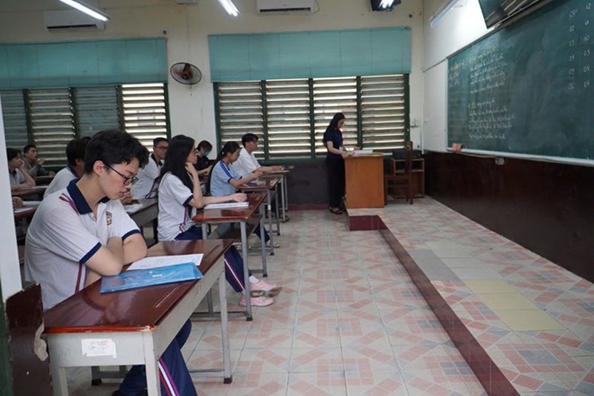 TPHCM tổ chức kiểm tra công tác thu, chi đầu năm học ở nhiều trường từ hôm nay - Ảnh 1.