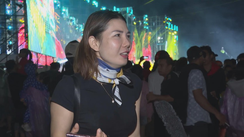 "ÁNH SAO ĐỘC LẬP" RỰC SÁNG GIỮA CƠN MƯA, LAY ĐỘNG HÀNG NGÀN TRÁI TIM TẠI ĐIỂM CẦU VŨNG TÀU  - Ảnh 5.