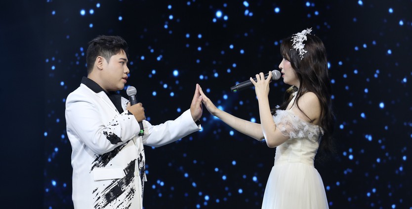 Lâm Hùng phải sửa điểm đến... ba lần, top 12 lộ diện đầy kịch tính - Tỏa sáng ước mơ - Ảnh 1.