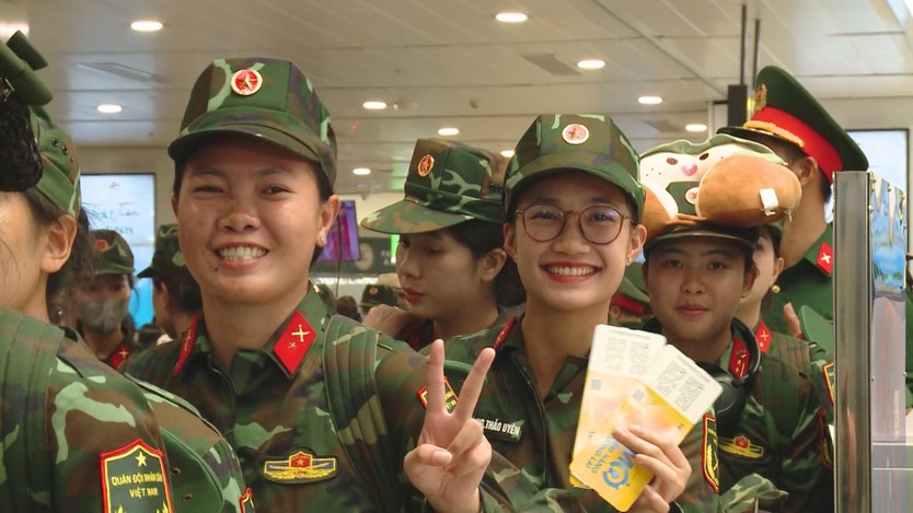 Hành trình trở về của những “bông hồng thép” phương Nam - Ảnh 5.