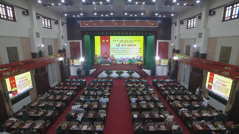 Kỷ niệm 80 năm Ngày truyền thống Lực lượng vũ trang TP.HCM: Vinh dự đón nhận Huân chương Quân công Hạng Ba - Ảnh 1.
