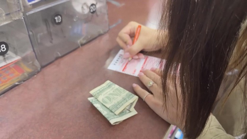 Mỹ: Giải độc đắc Powerball đạt 1,7 tỷ Usd - Ảnh 2.