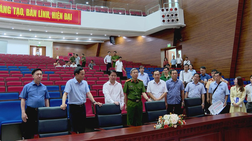 Bí thư Thành ủy TP.HCM kiểm tra công tác chuẩn bị, tổ chức Đại hội đại biểu Đảng bộ TP.HCM lần thứ I, nhiệm kỳ 2025-2030- Ảnh 3.