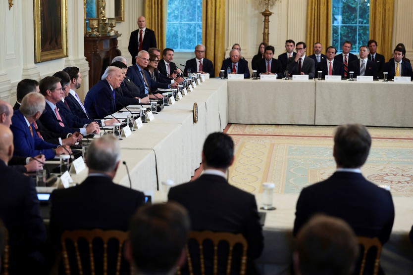 Chính quyền lâm thời Venezuela tìm kiếm kênh ngoại giao với Mỹ - Ảnh 2.