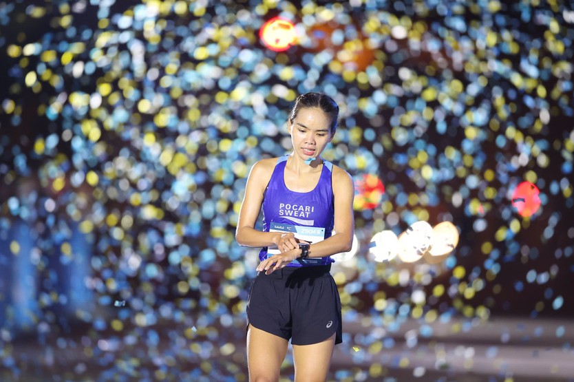 HCMC Marathon 2026: Gần 11.000 bước chạy bền bỉ tiến vào năm 2026 đầy cảm xúc! - Ảnh 7.