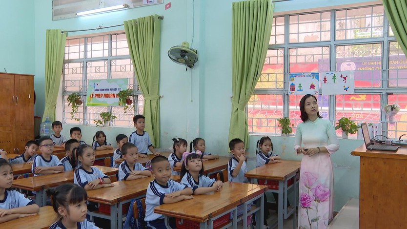 60 Giây ngày 13/1/2026 | Đường Lê Lợi khoác áo mới: Diện mạo trung tâm thành phố được thay đổi - Ảnh 3.