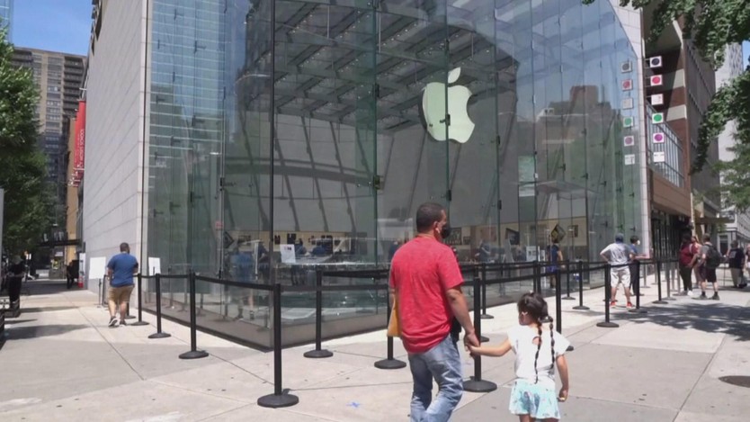 Apple và Google bắt tay trong lĩnh vực trí tuệ nhân tạo AI - Ảnh 1.