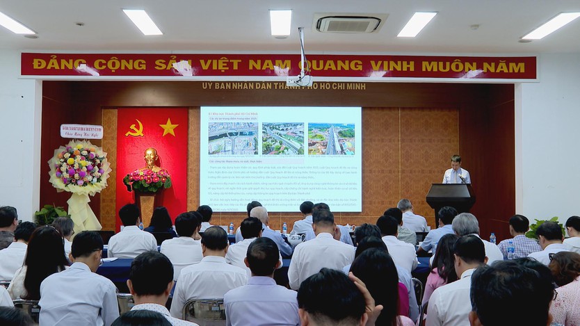 TP.Hồ Chí Minh định hình không gian phát triển siêu đô thị sau sáp nhập - Ảnh 2.