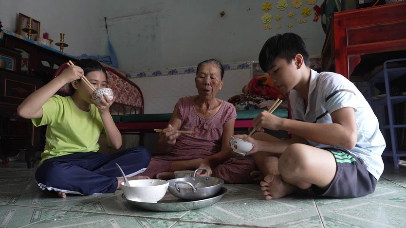 Mỹ Duyên: Cô bé mồ côi ước mơ nhảy Aerobic nuôi ngoại già yếu - Ảnh 4.