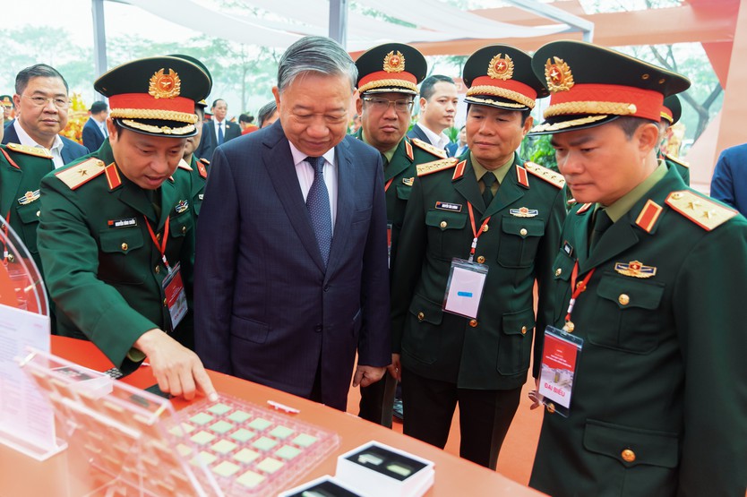 Tổng Bí thư Tô Lâm dự lễ khởi công nhà máy chế tạo chip bán dẫn tại Viettel - Ảnh 3.