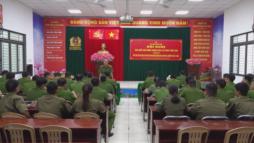 Chủ động giữ vững an ninh Đại hội Đảng từ địa bàn cơ sở - Ảnh 1.
