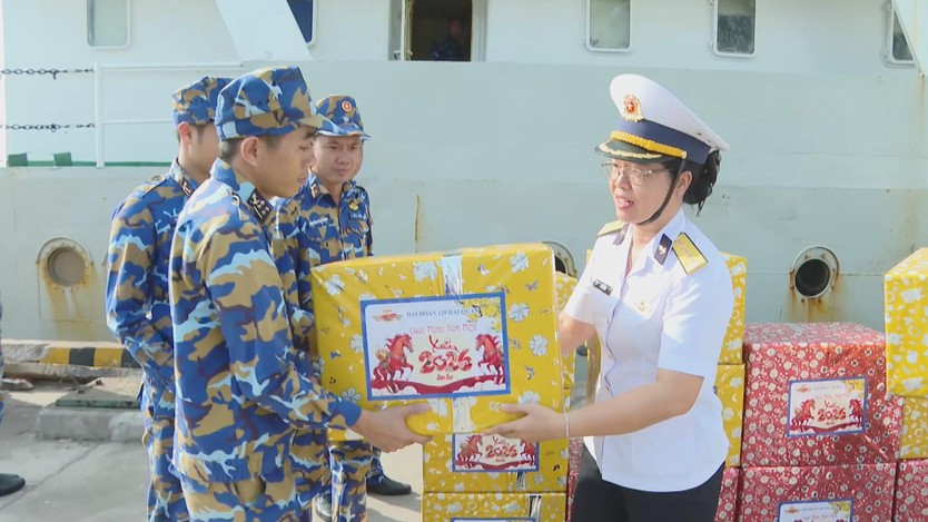 60 Giây ngày 17/1/2026 | Hãng bay liên tục bổ sung chỗ, giá vé máy bay Tết vẫn ở ngưỡng cao - Ảnh 4.