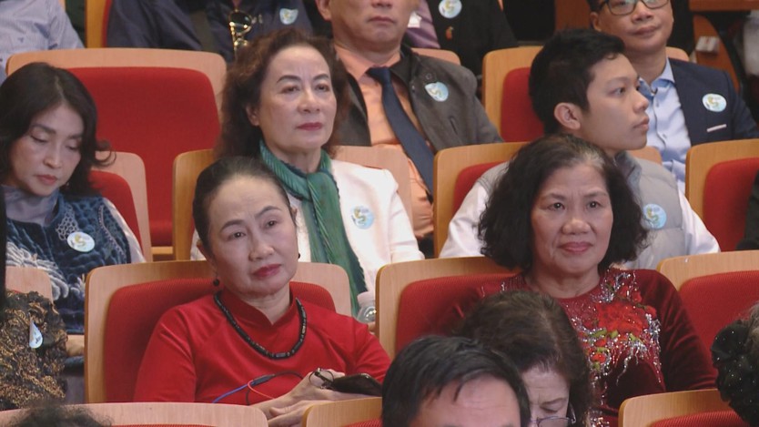 Ra mắt sách "Giấc mơ hóa Rồng Xanh": Khát vọng nâng tầm thương hiệu Việt Nam 2045 - Ảnh 3.
