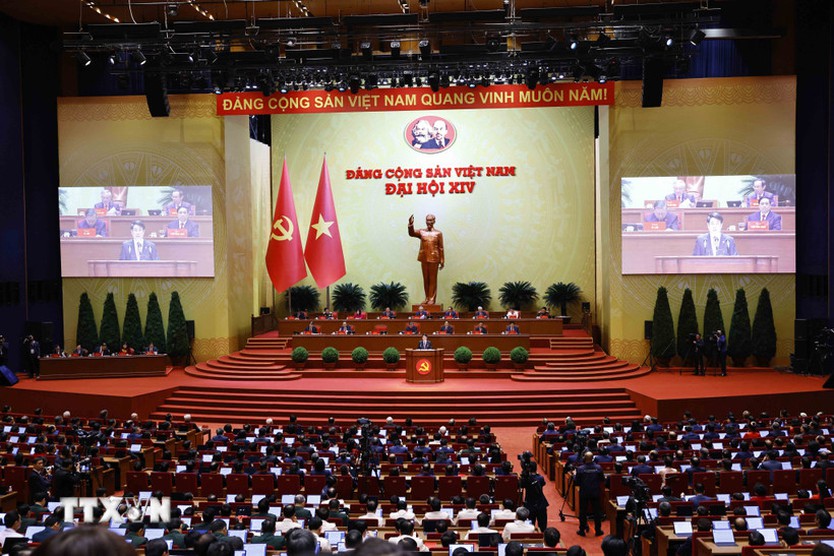 Phát huy trí tuệ, đoàn kết, đổi mới - Nền tảng cho giai đoạn phát triển mới của TP. Hồ Chí Minh - Ảnh 2.