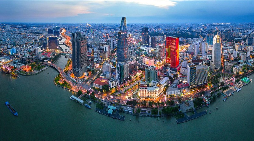 Phát huy trí tuệ, đoàn kết, đổi mới - Nền tảng cho giai đoạn phát triển mới của TP. Hồ Chí Minh - Ảnh 4.