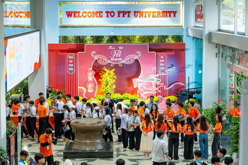 FPTU TP.HCM đẩy mạnh trải nghiệm thực tế: Học sinh "chạm tay vào tương lai" tại Open Day 2025–2026 - Ảnh 6.