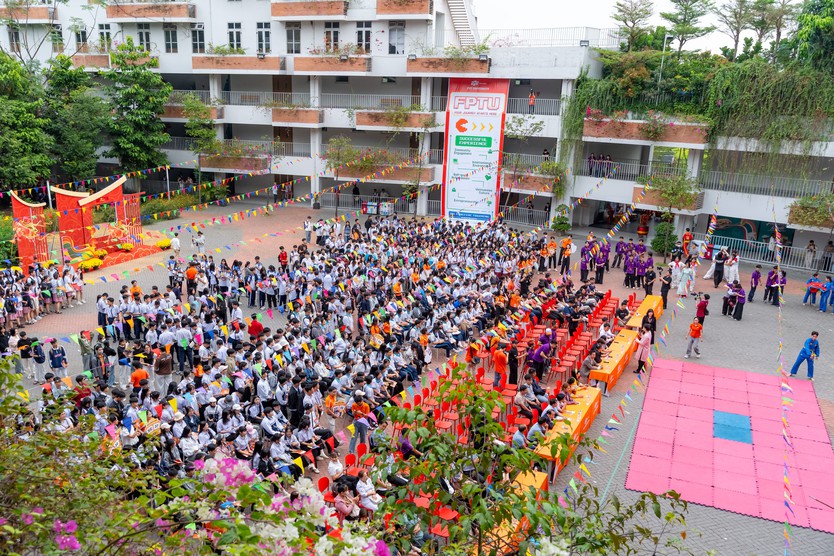 FPTU TP.HCM đẩy mạnh trải nghiệm thực tế: Học sinh "chạm tay vào tương lai" tại Open Day 2025–2026 - Ảnh 22.