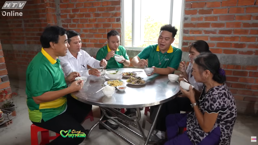 Kiều Oanh: ước mơ còn mẹ để được gọi hai tiếng “mẹ ơi”- Ảnh 5.