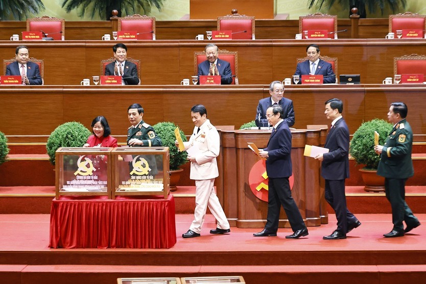 Hình ảnh đại biểu bỏ phiếu bầu Ban chấp hành Trung ương khóa XIV- Ảnh 11.
