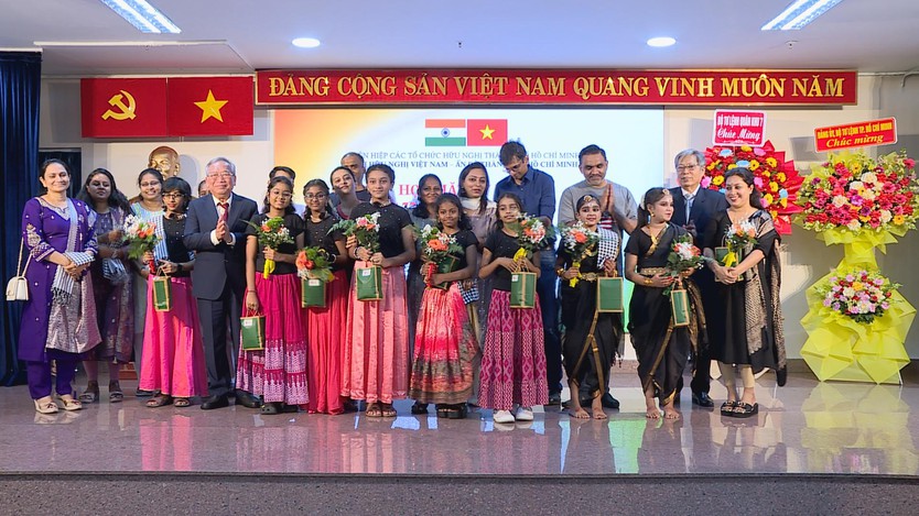 TP. Hồ Chí Minh họp mặt kỷ niệm 77 năm Ngày Cộng hòa Ấn Độ- Ảnh 9.