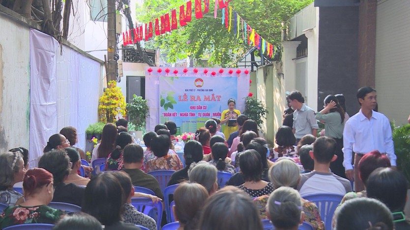 Rực rỡ sắc hoa từ những công trình xanh tại phường Gia Định- Ảnh 9.