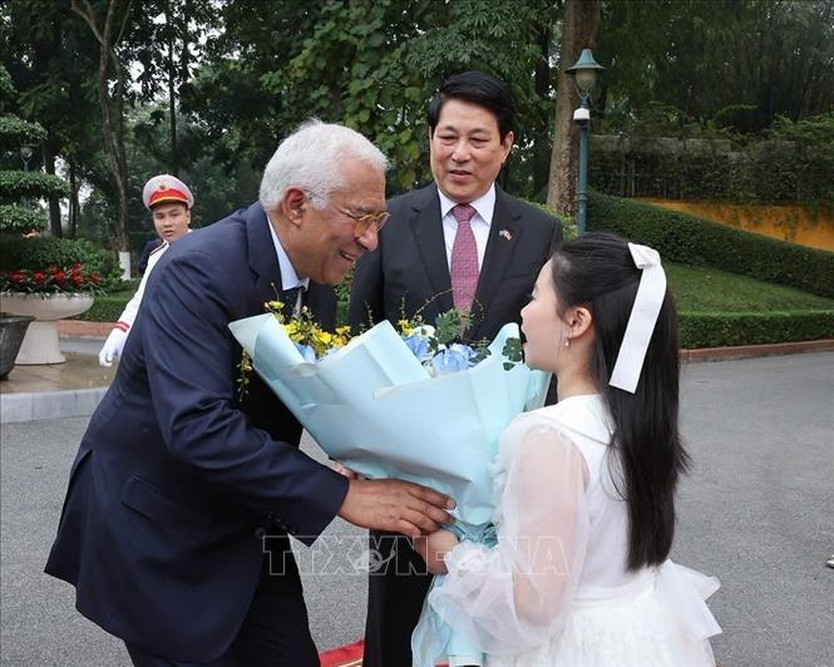 Chủ tịch nước Lương Cường chủ trì lễ đón chính thức Chủ tịch Hội đồng châu Âu- Ảnh 2.