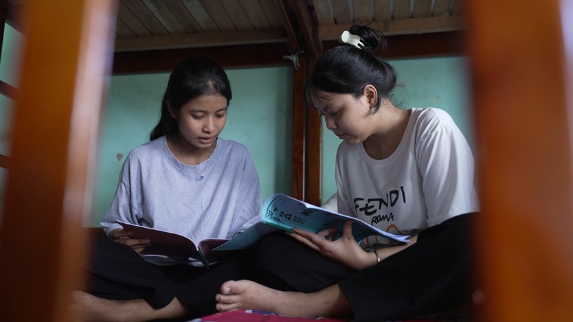 "Mái ấm gia đình Việt" tập 56: Hơn 500 triệu đồng trao đến các em khó khăn - Ảnh 3.