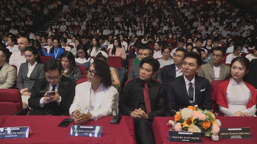 VCEP Awards 2025 tôn vinh sức sáng tạo trẻ trong nền kinh tế văn hóa - Ảnh 2.