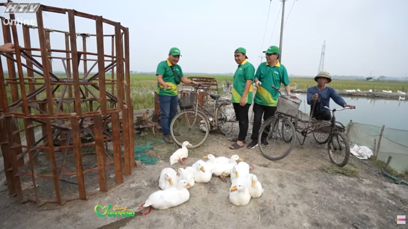 Cùng vượt khó - tập 10: Nghị lực gia đình người đàn ông teo cơ - Ảnh 3.