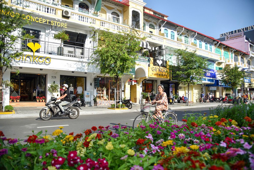 TP. Hồ Chí Minh ủng hộ Khang Điền chỉnh trang chợ Bến Thành, đường Nguyễn Huệ, Đồng Khởi trước Tết- Ảnh 2.