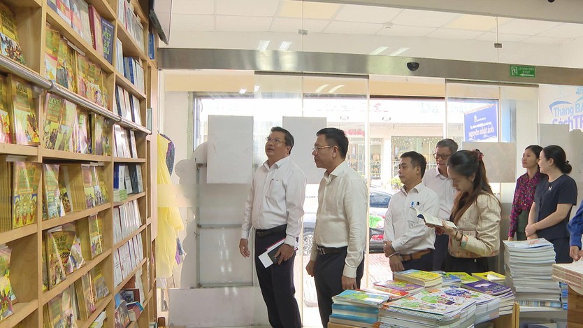 TP. Hồ Chí Minh định hướng phát triển xuất bản, đưa sách Việt ra quốc tế - Ảnh 3.