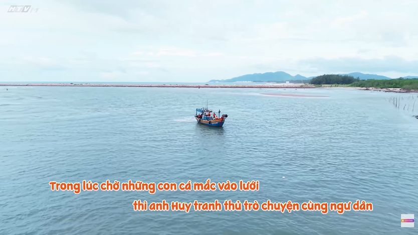 Ngô Kiến Huy và trải nghiệm “dở khóc dở cười” khi đi đánh bắt cá sáng sớm - Ảnh 1.